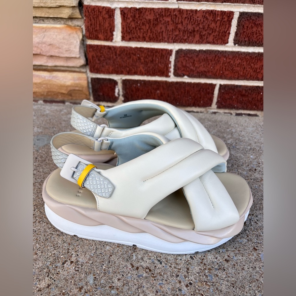 4CCCCEES Mellow Moa Platform Sandal